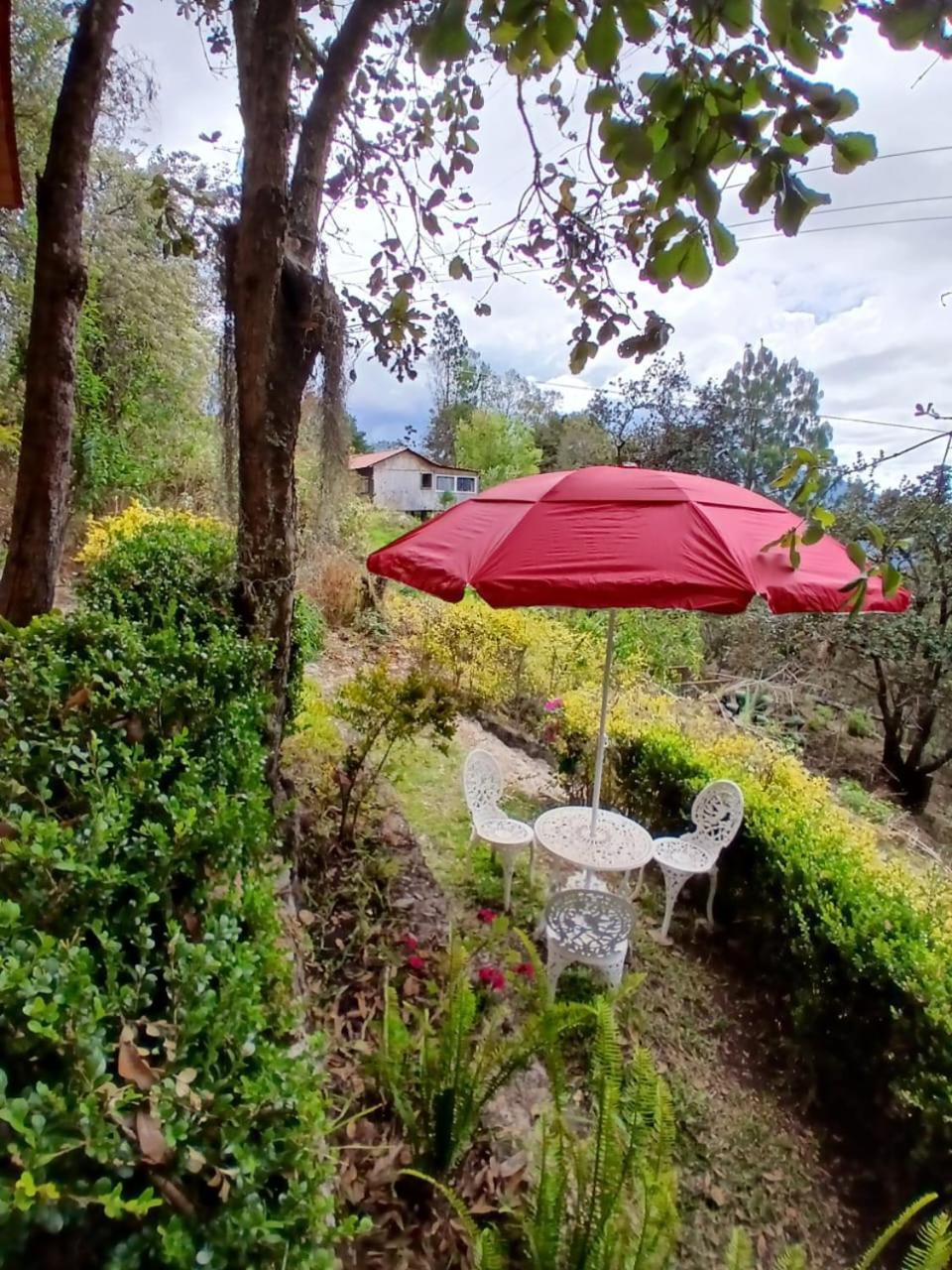 Cabana Con Banera Y Chimeneas En Puesta De Sol El Pacifico Екстериор снимка