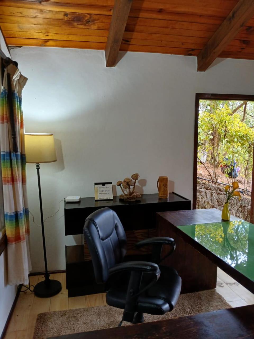Cabana Con Banera Y Chimeneas En Puesta De Sol El Pacifico Екстериор снимка